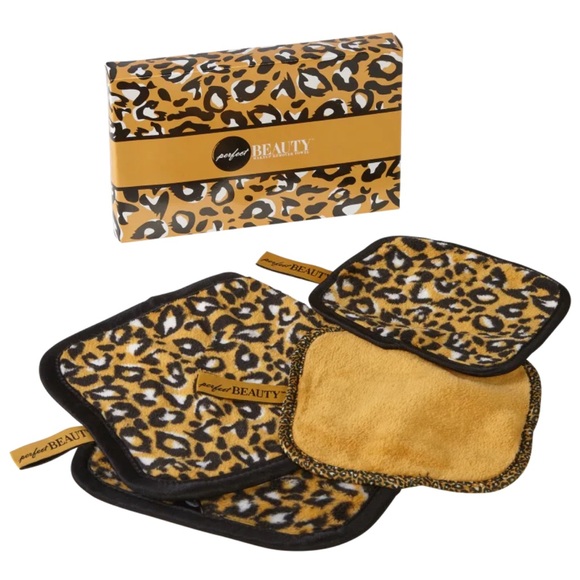 Perfect Beauty Other - NEW Perfect Beauty 6-Piece (2packs) Makeup remover Towel Gift Sets